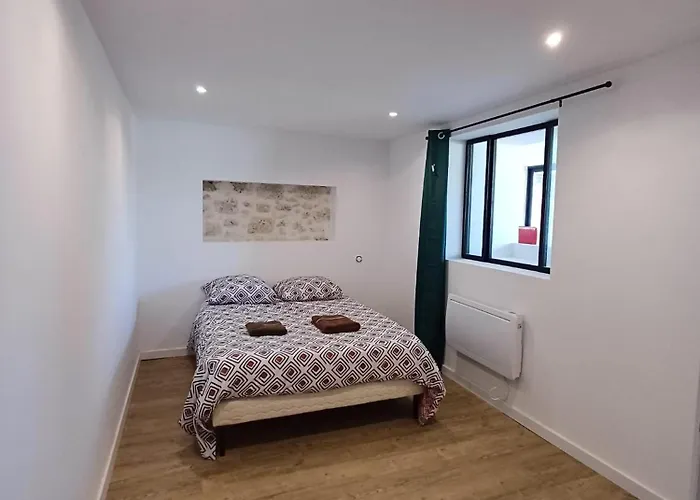 Maison Avec Jardin 4 Pers, 2 Lits, Billard, Wifi, Clim