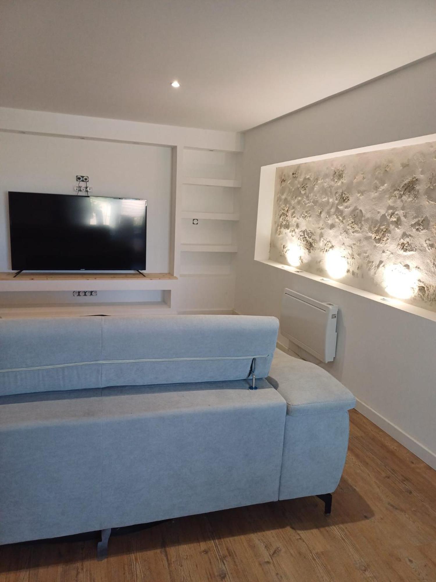 Maison Avec Jardin 4 Pers, 2 Lits, Billard, Wifi, Clim Appartement *